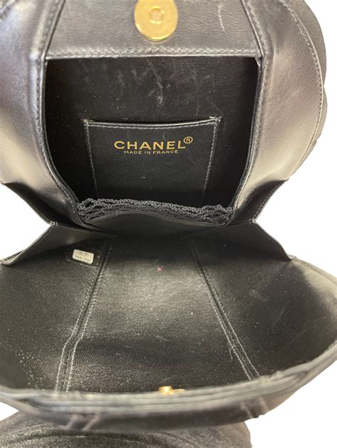 Authentic CHANEL Vintage Rare Black Rimless Camellia 